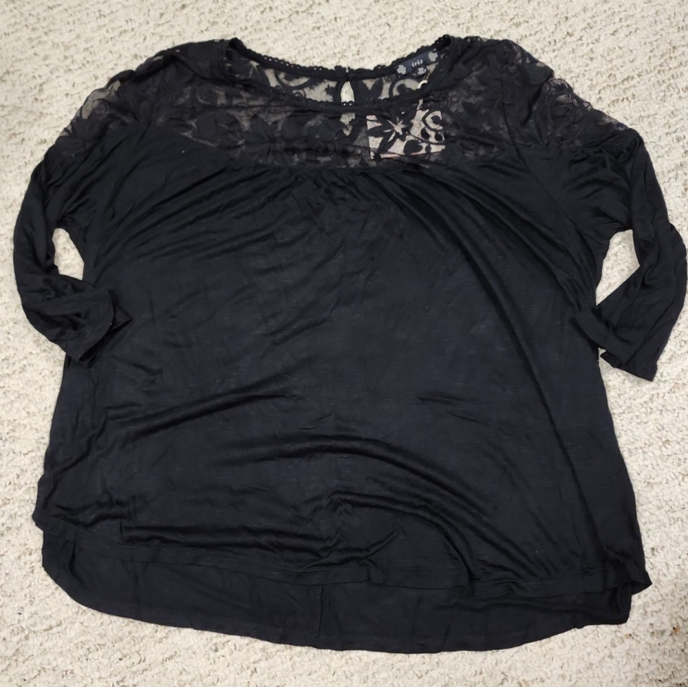 Elegant Black Lace Women's Top